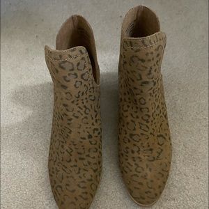 Women’s Cheetah Booties